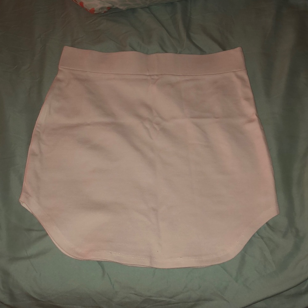 White mini bodycon skirt